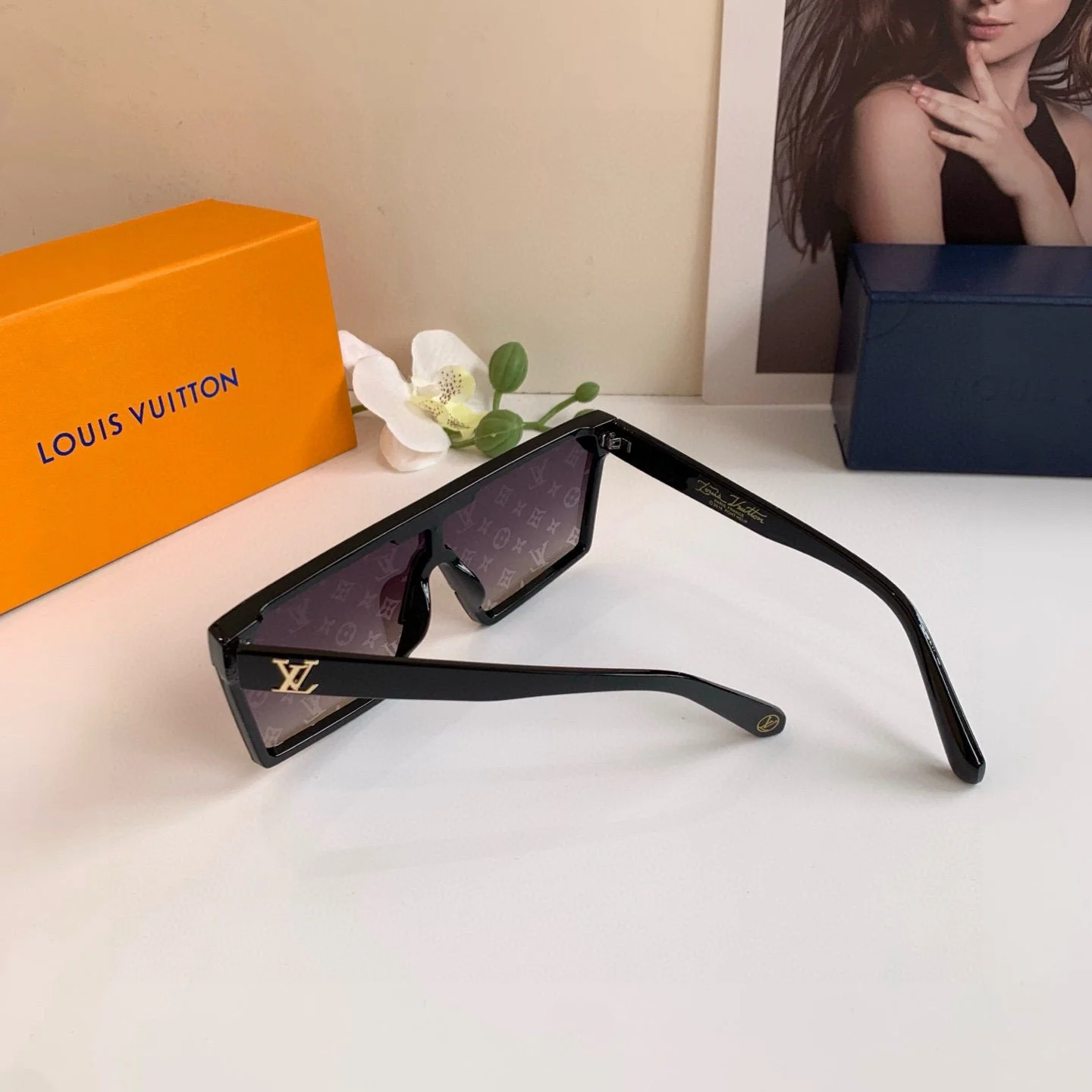 Luxury Limited-Edition Sunglasses 0726080403