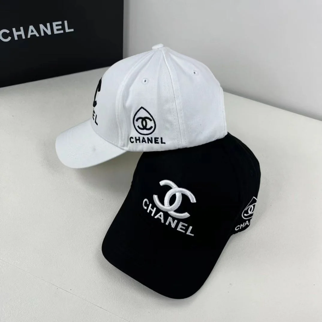Small Fragrant Letter Embroidered Baseball Cap 0726080314