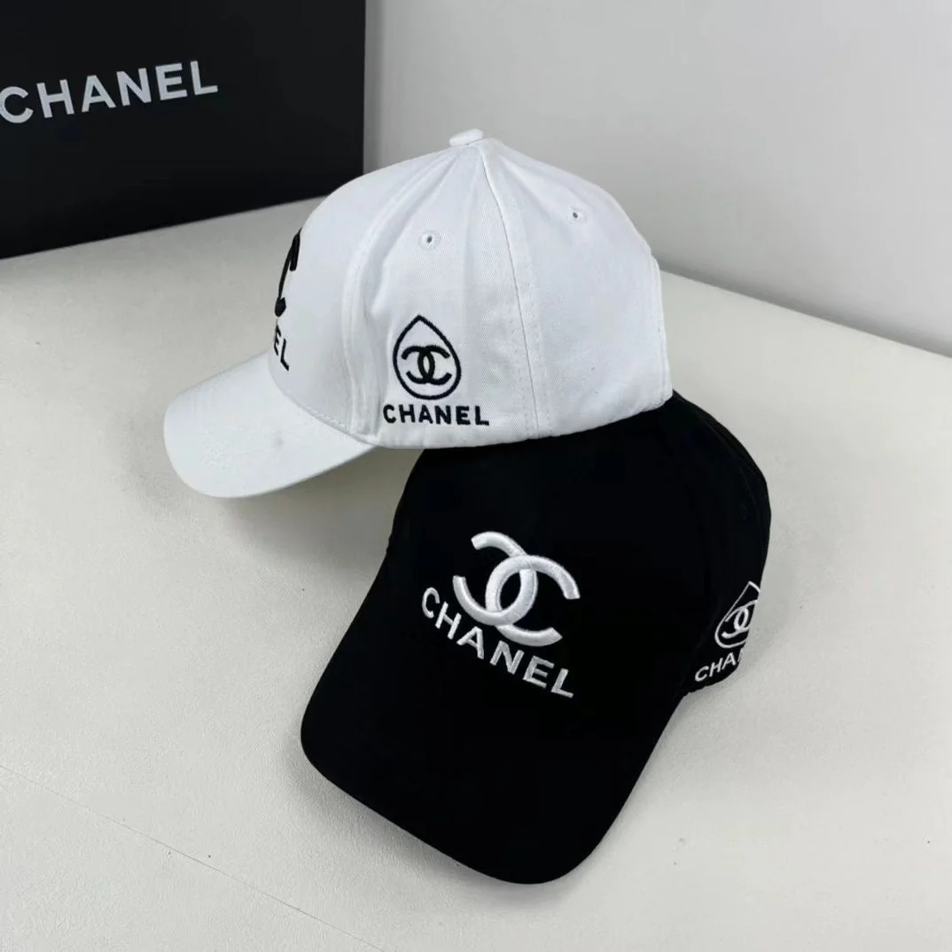 Small Fragrant Letter Embroidered Baseball Cap 0726080314