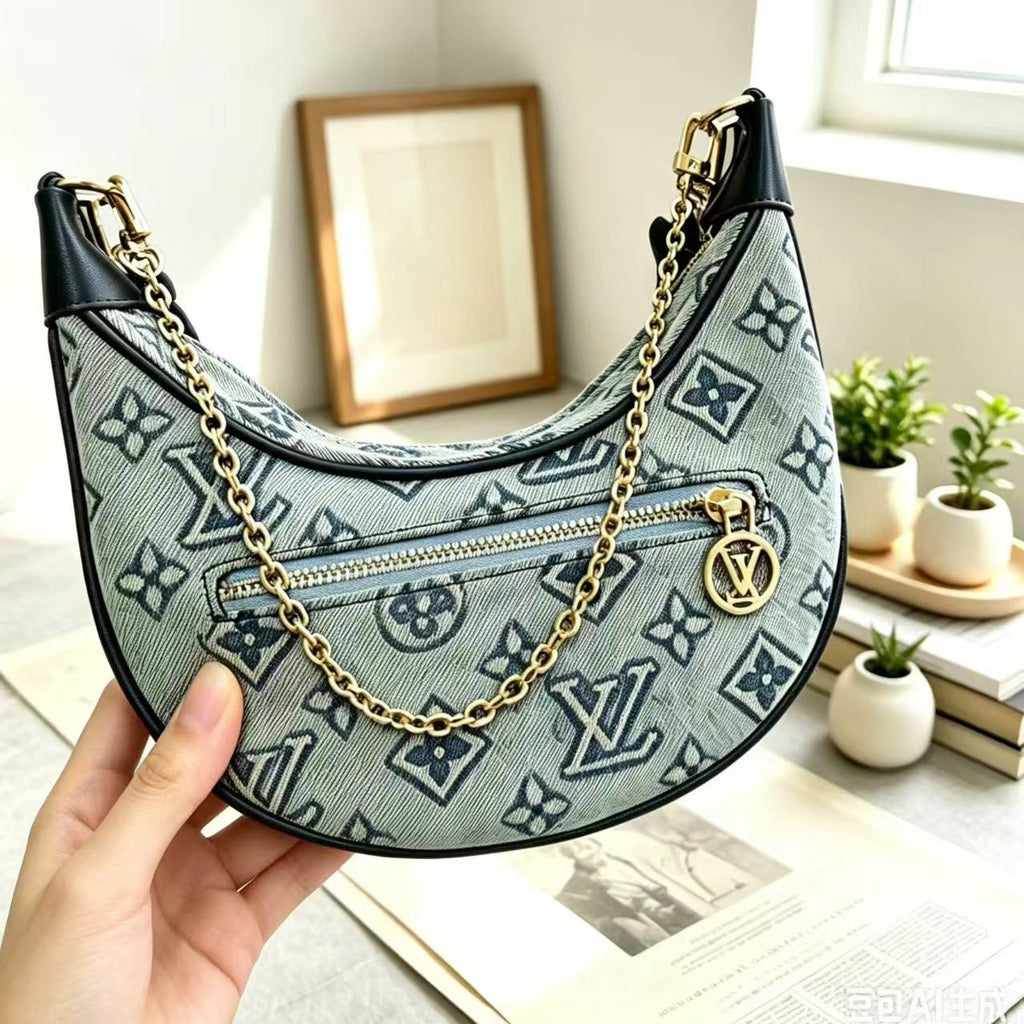 Stylish and Versatile Denim Bags 1026070302