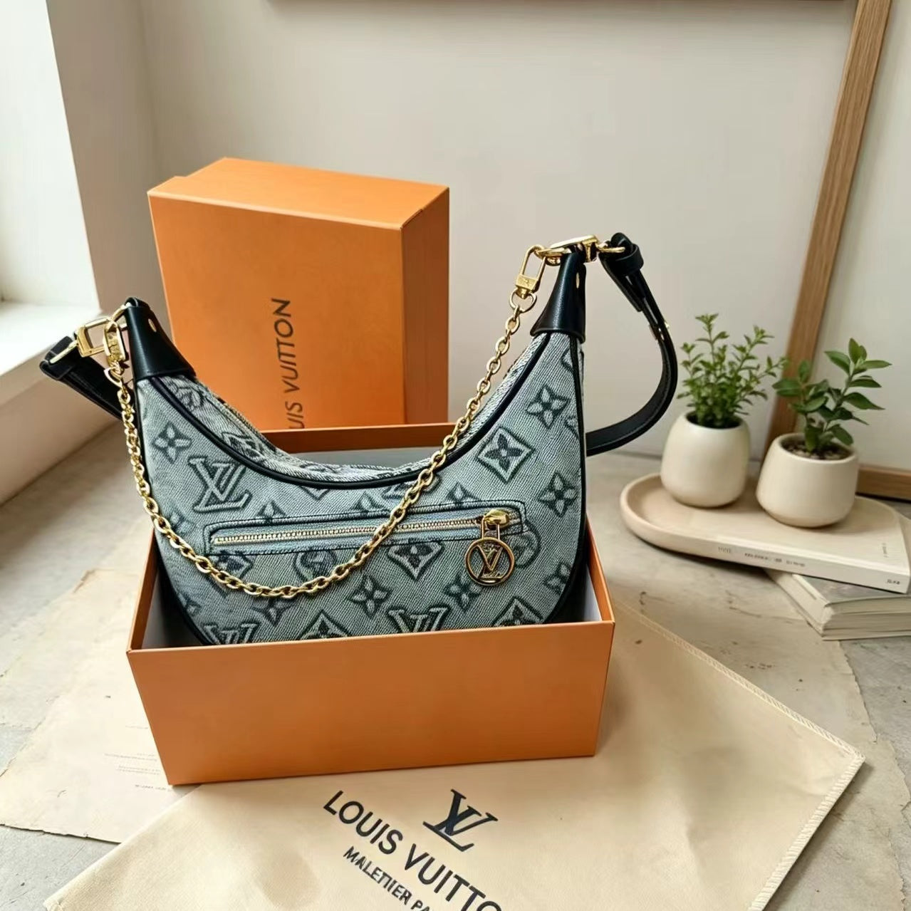 Stylish and Versatile Denim Bags 1026070302