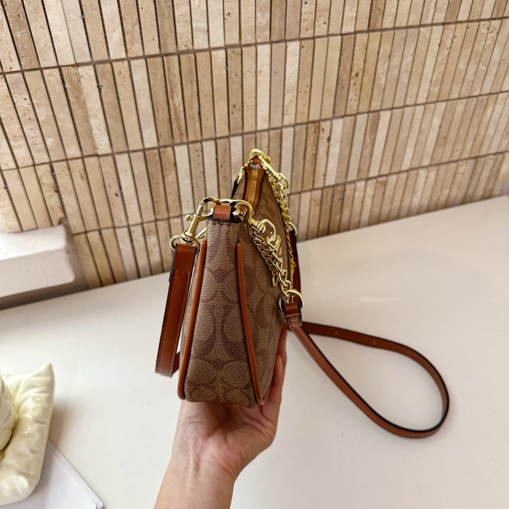Stylish and Versatile Chain Bag 1026070305