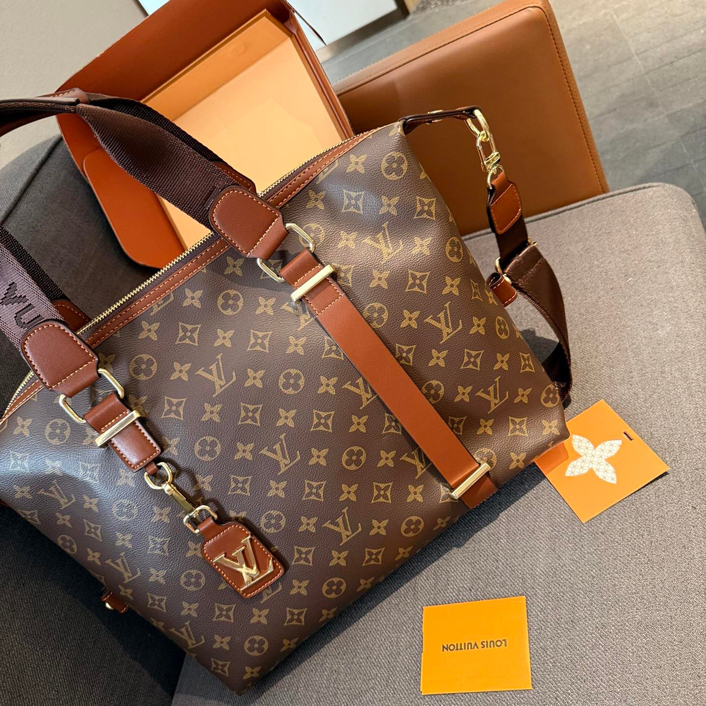 V fashion new crossbody shopping bag 0724110708