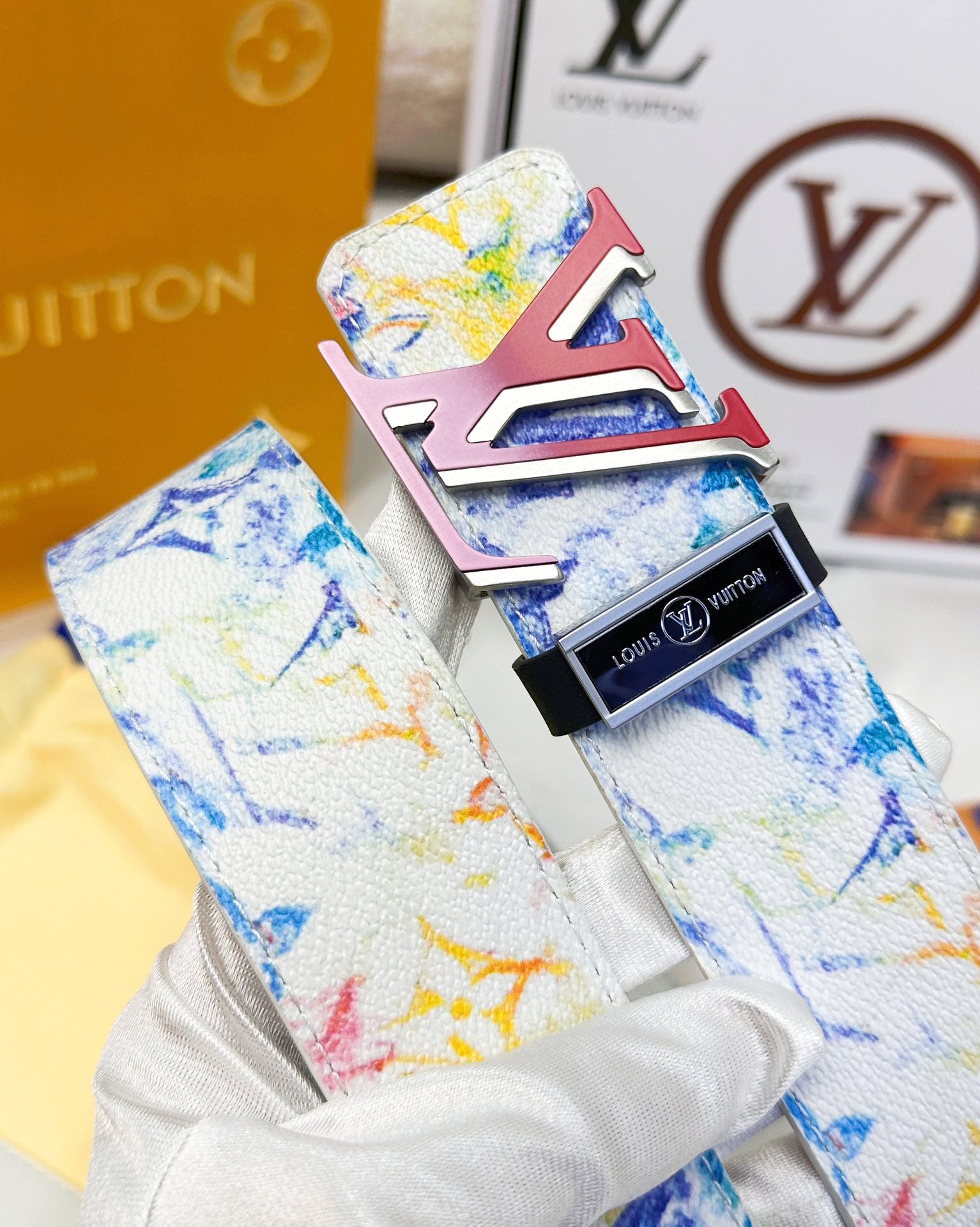 V graffiti painted leather belt 0724031403