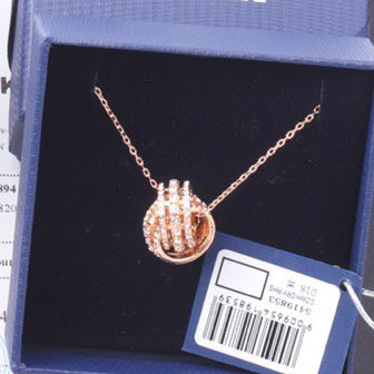 Stylish and Versatile Necklace 1026070307