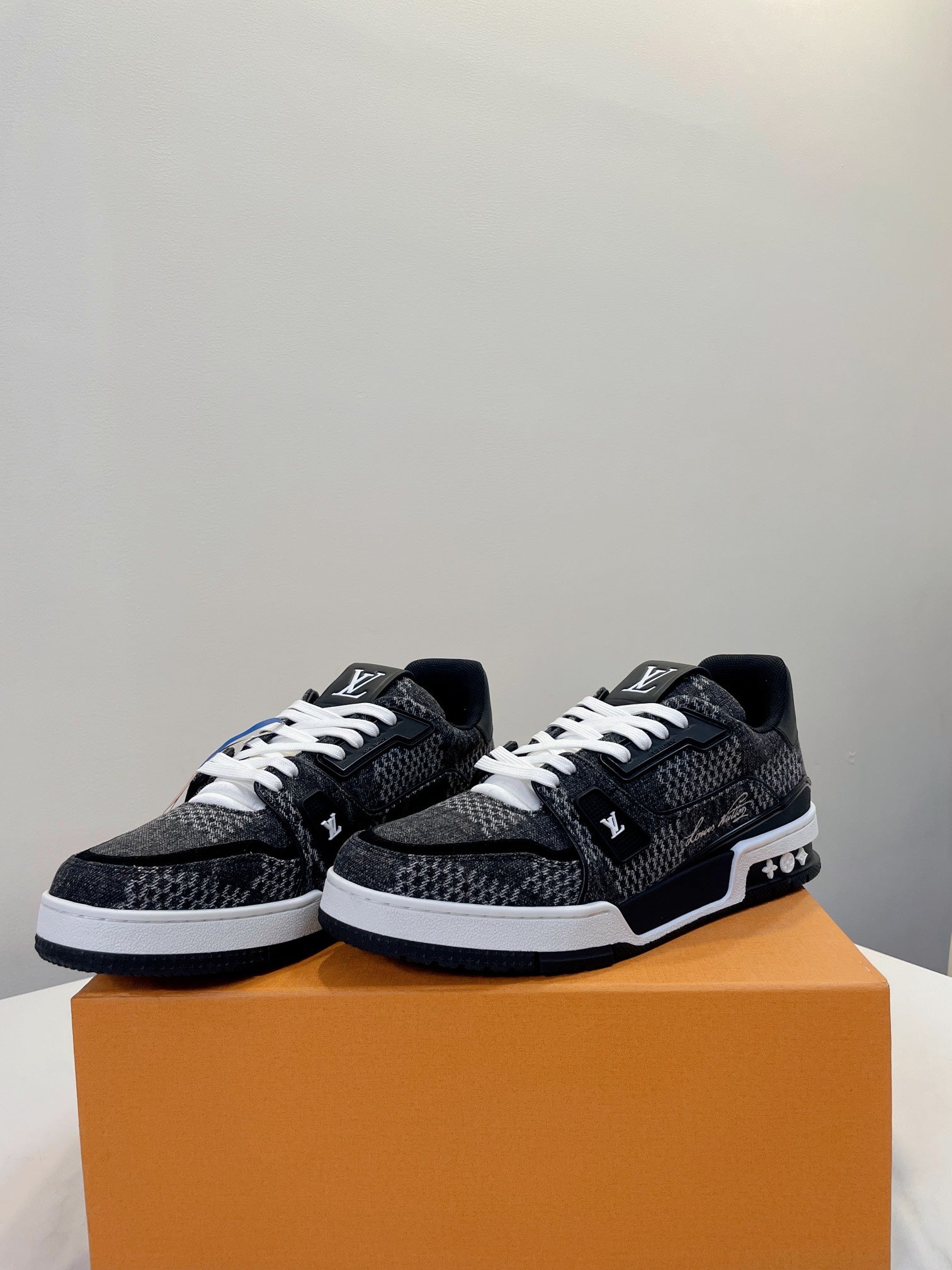L Trainer Sneaker 1824120912