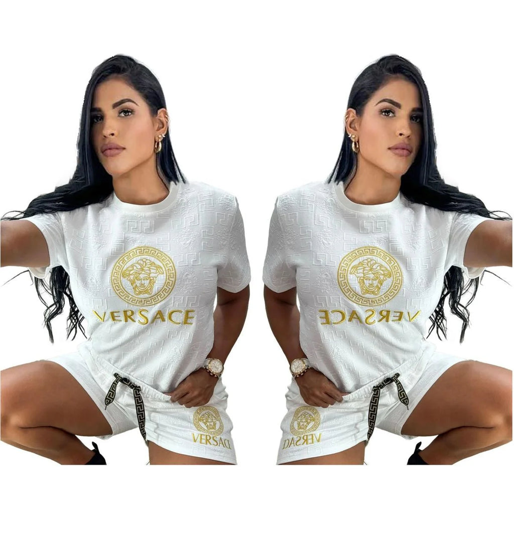 Fashion Trend New Embossed Short Sleeve Shorts Suit 1024062107