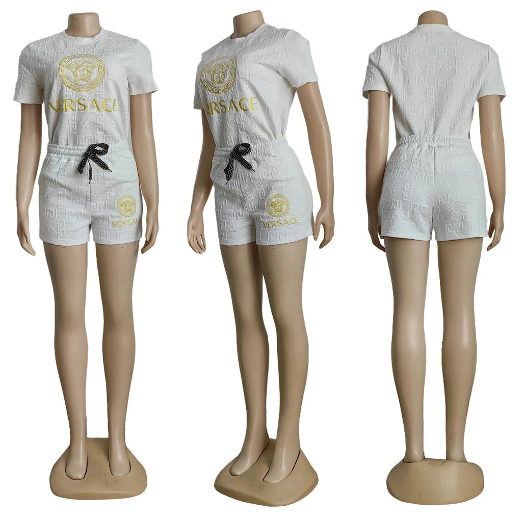 Fashion Trend New Embossed Short Sleeve Shorts Suit 1024062107