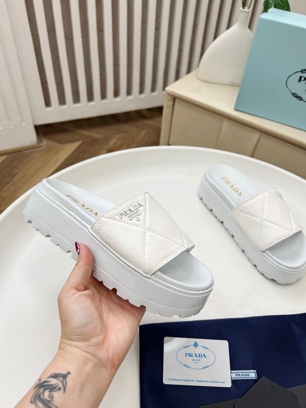 PRD new beach thick-soled slippers 0725061615