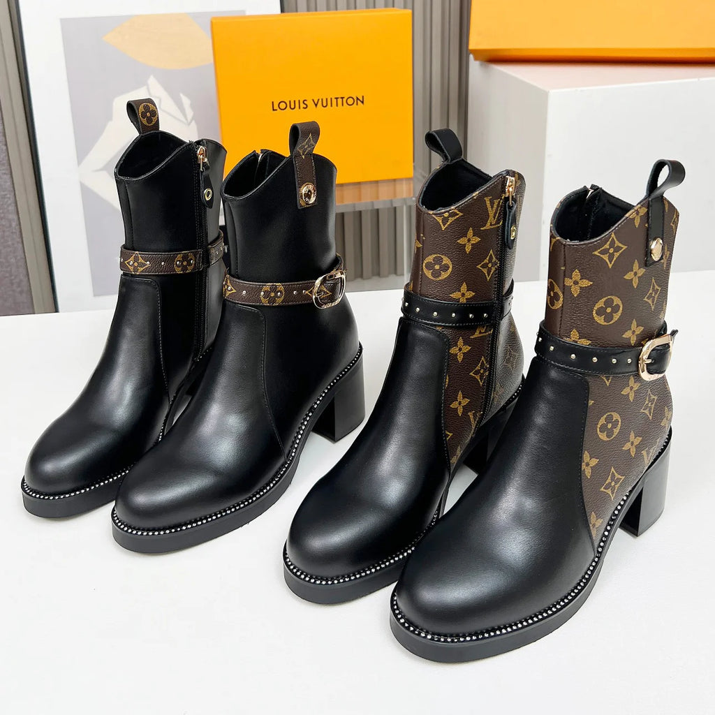 Stylish and versatile women's boots 1025101313