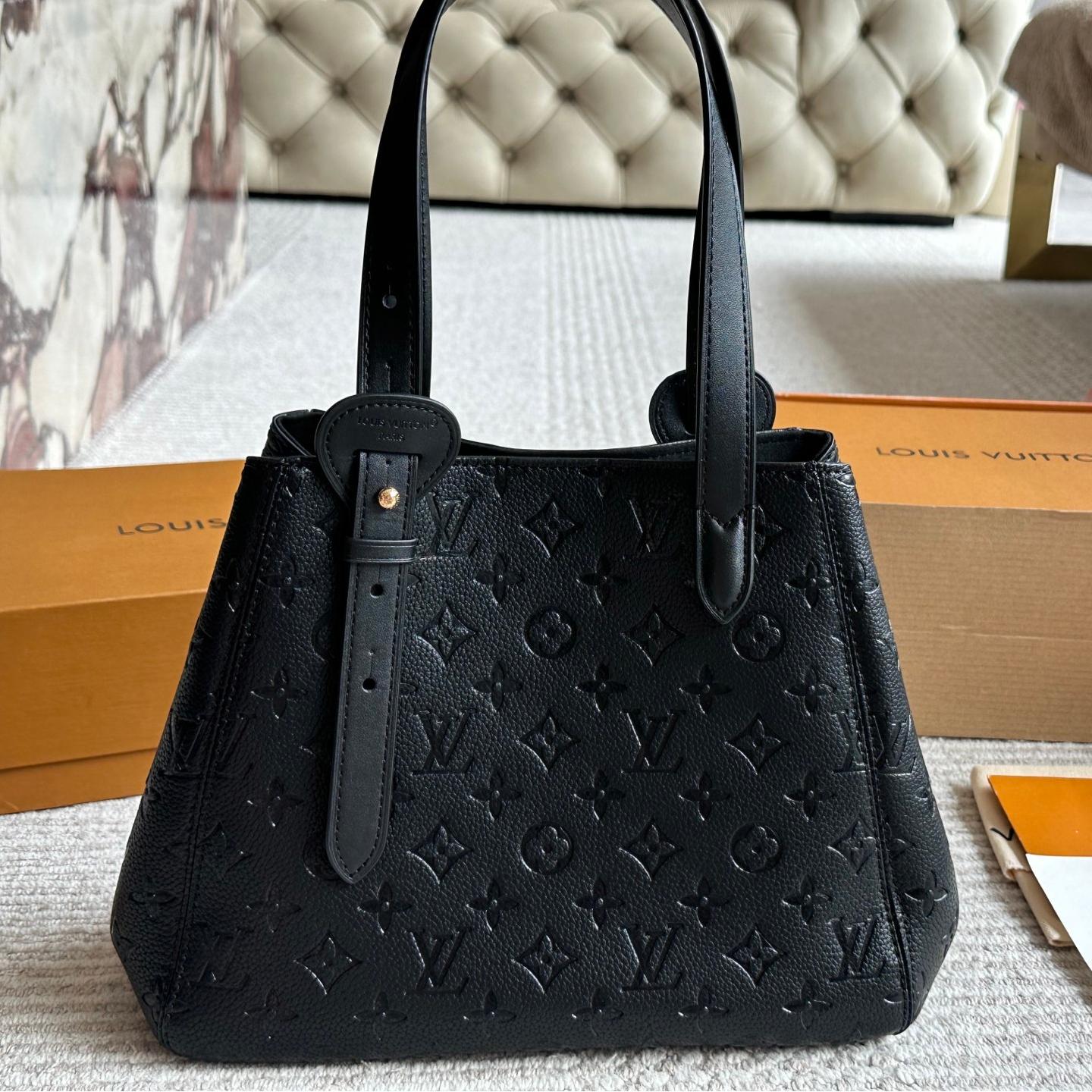 L classic and fashionable printed Tote bag 0725091704