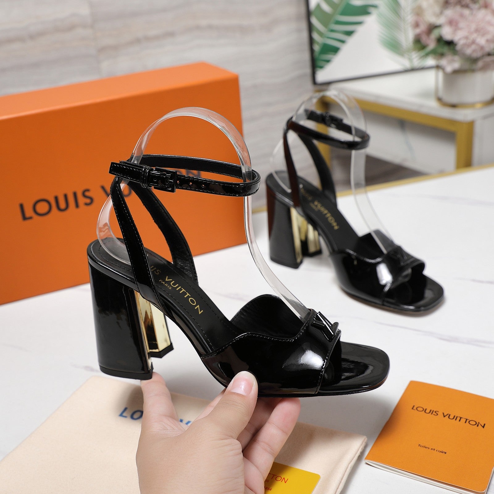L 25ss new high-heeled sandals 0725102305