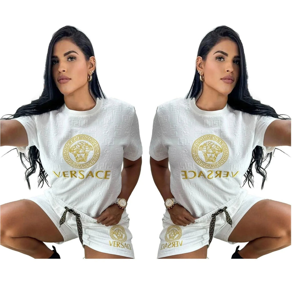 Fashion Trend New Embossed Short Sleeve Shorts Suit 1024062107