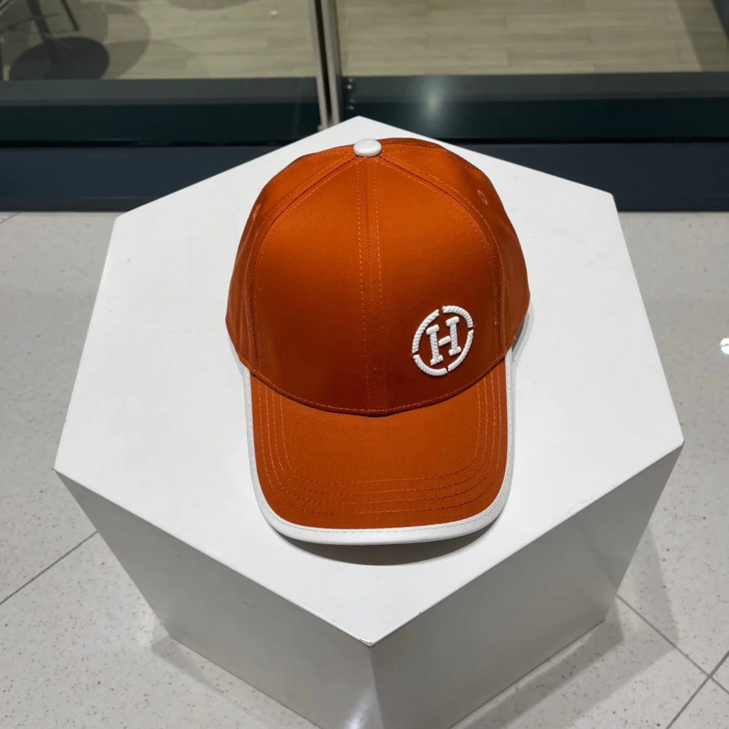 New embroidered minimalist baseball cap 1024032034