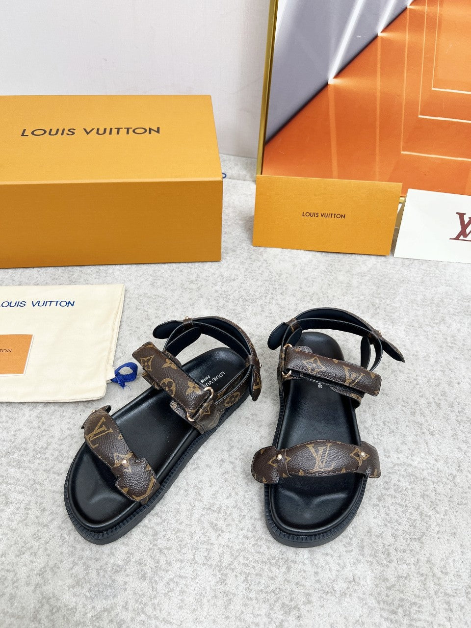 Lvv25ss new printed sandals 0725072105