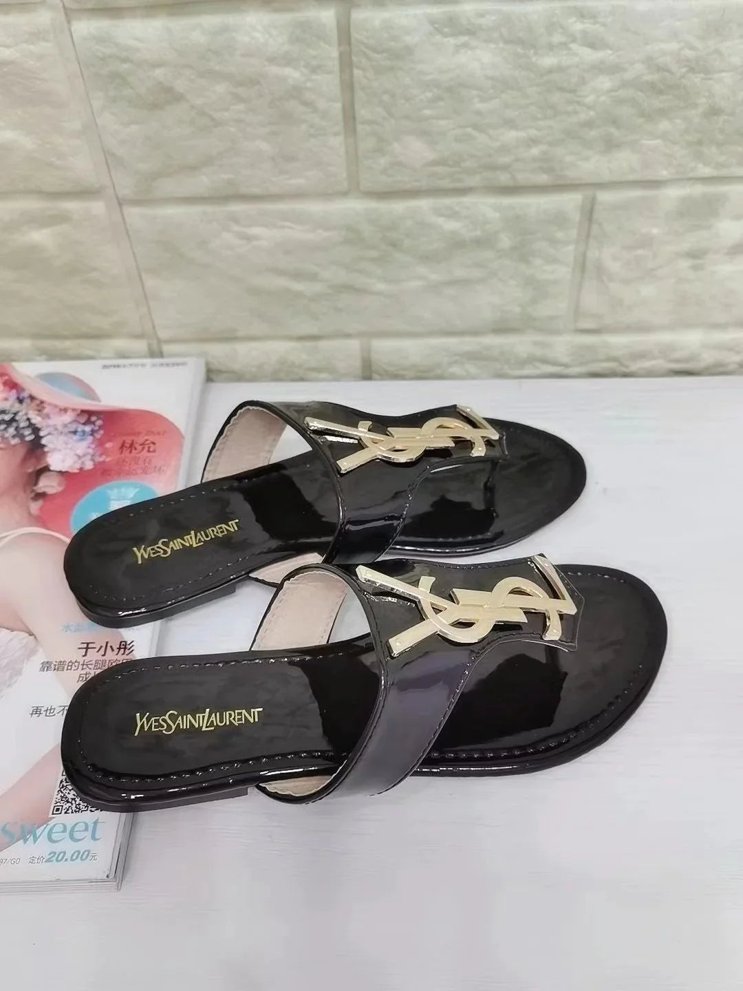 Women's All-match New Leather Thong Sandals 1024031802