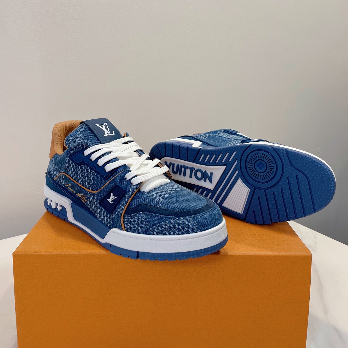L Trainer Sneaker 1824120912