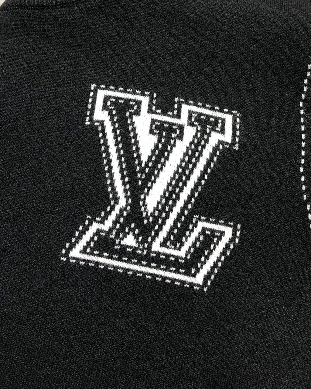 Men's Latest Crew Neck Sweater 1025100918