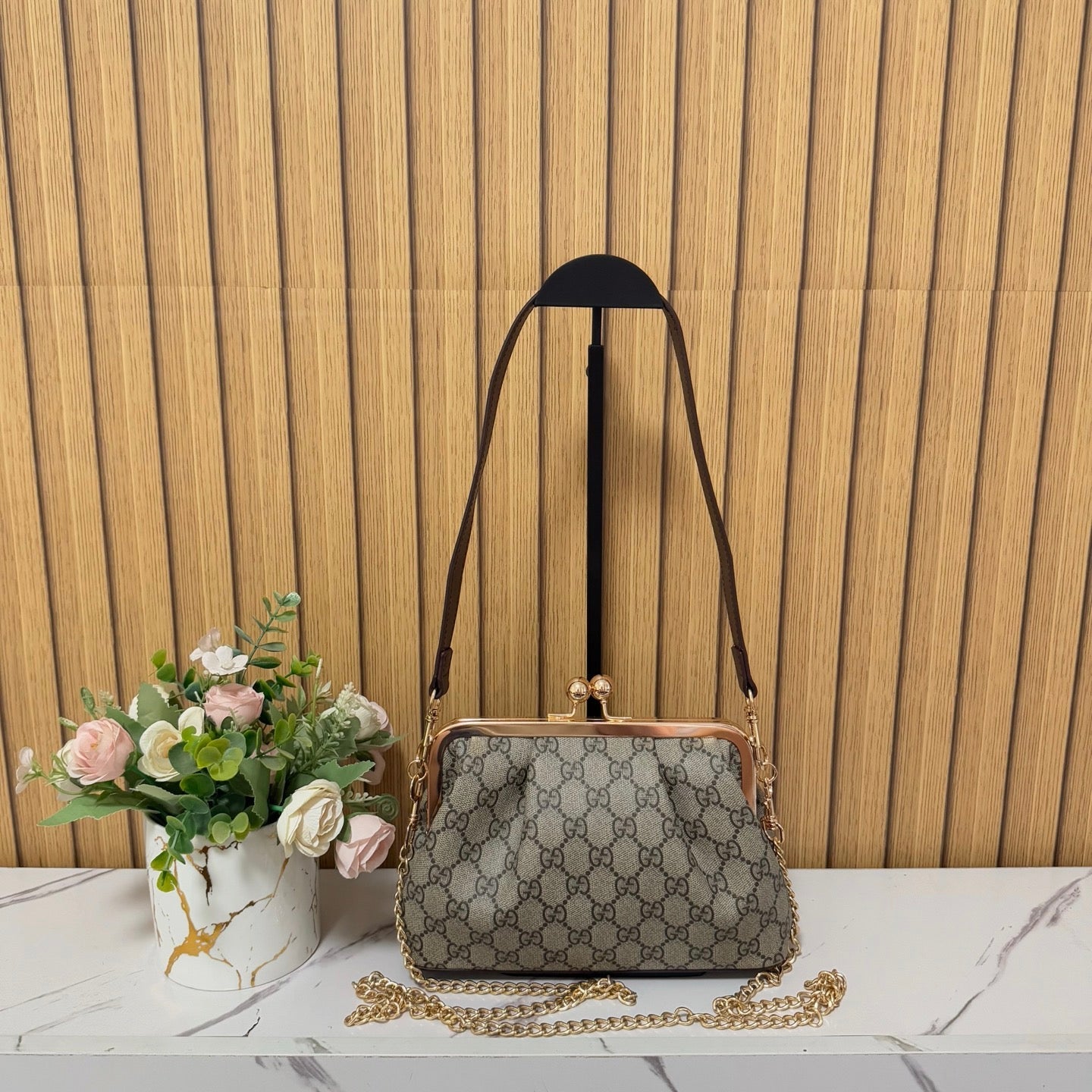 New Fashionable Makeup Bag SCB1026071302